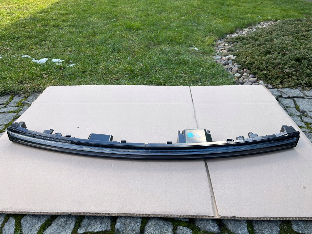 фото №1, Лампа передняя led mercedes 243 eqa 2021 -