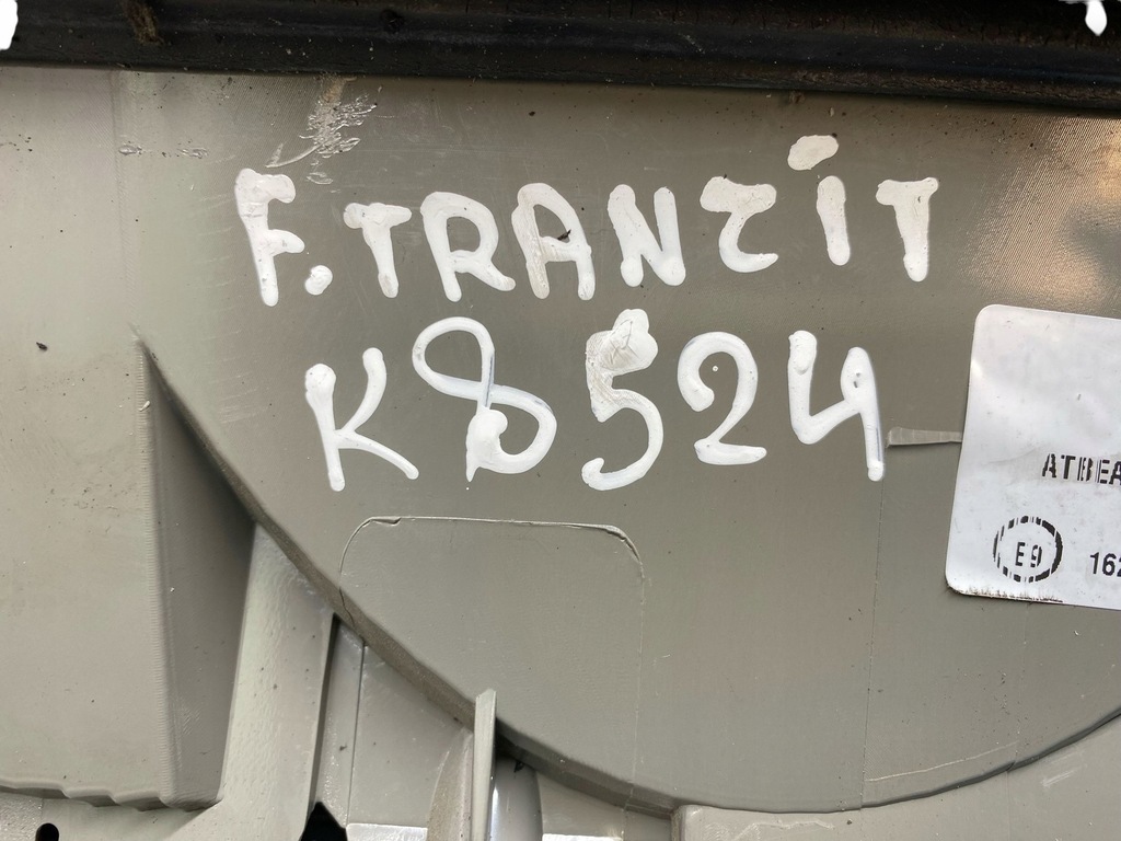 фото №6, Ford transit - tourneo connect 2009 правая сторона лампа задняя