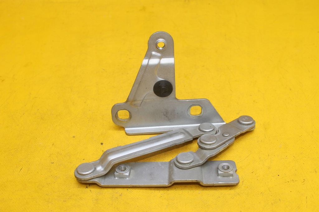 фото №5, Петля капот правый seat altea xl freetrack toledo iii 5p0823302b