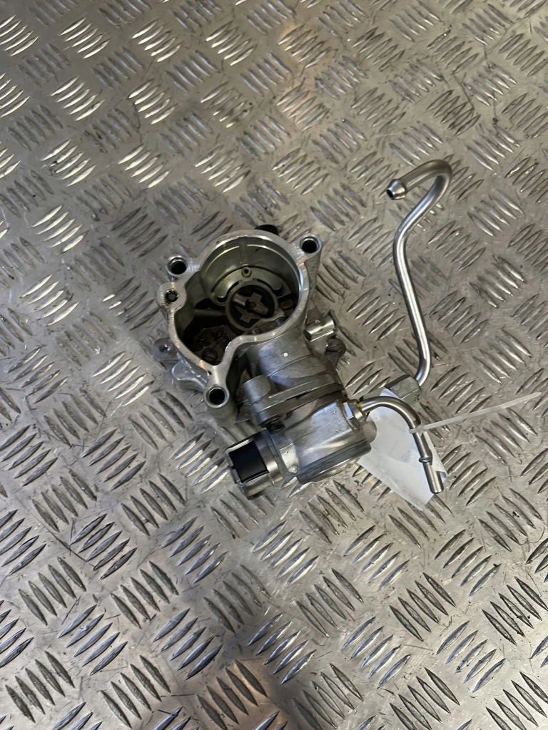 фото №7, Volvo xc90 насос впрыскная 31392104