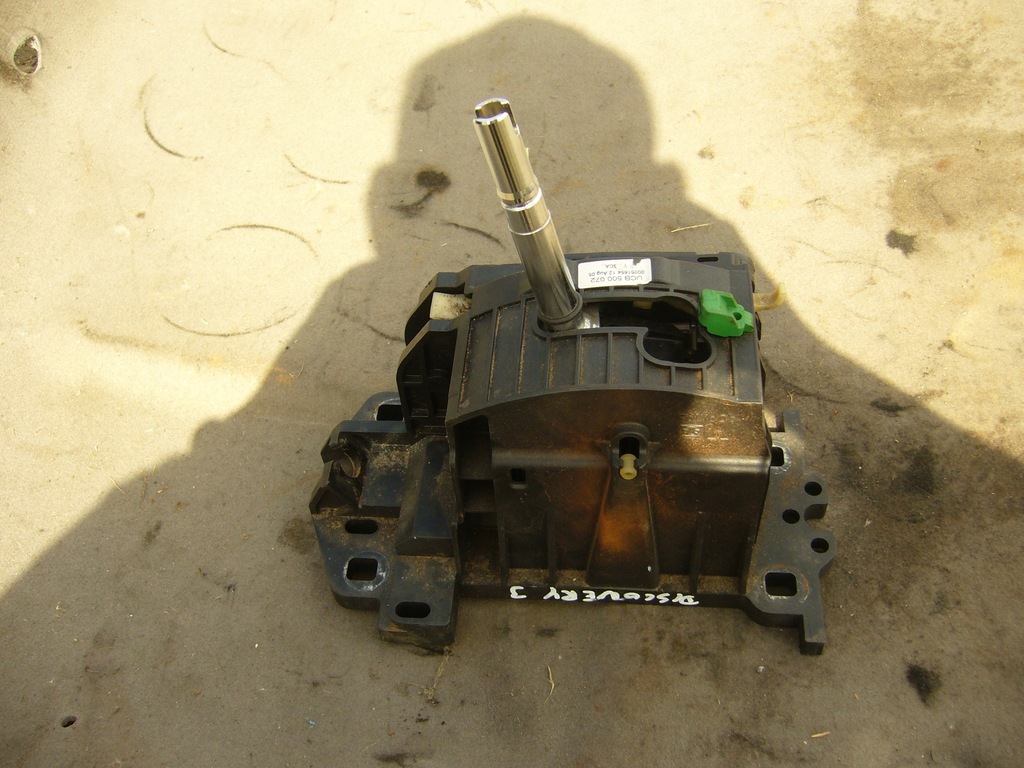 фото №1, Land rover discovery iii 3 , 2,7 td v6 домкрат передач автоматическая коробка передач ucb500072