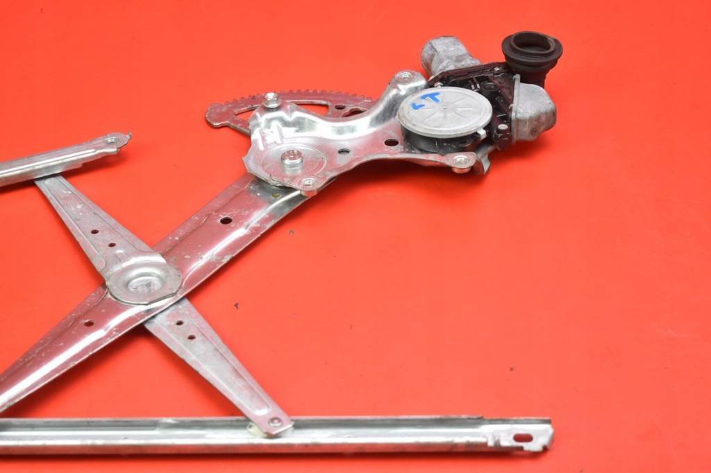 фото №5, Подъемник стекло левый задняя 85720-0e070 toyota avalon xx40 sedan 13-18