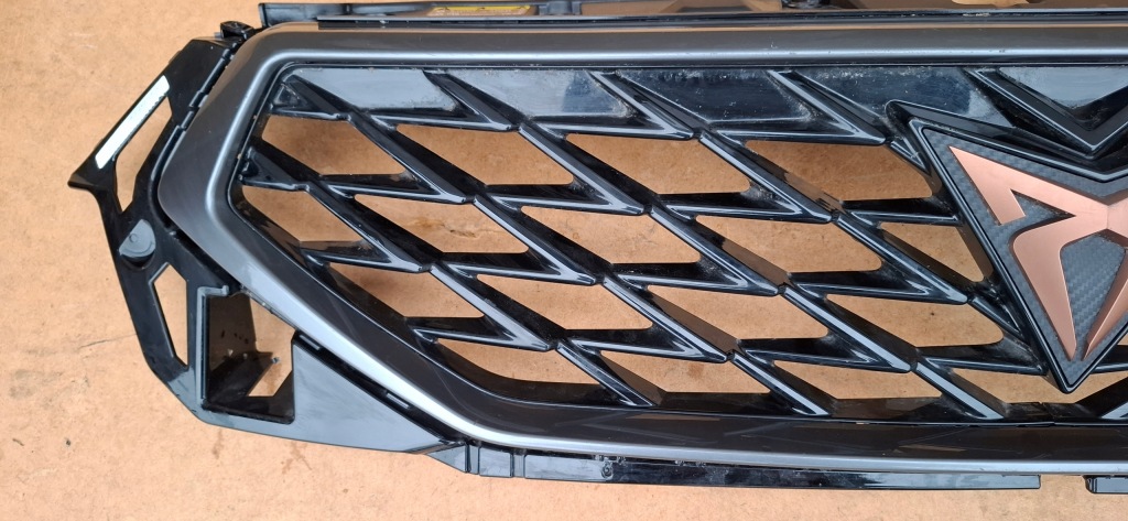 фото №9, Seat ateca cupra lift 2020- решітка радіатора решітка радіатора бампера перед 575853654q