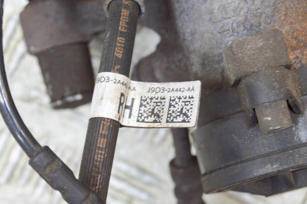 фото №7, Jaguar i-pace x590 ev400 awd задній правий супорт гальмівний з колодки t4k813