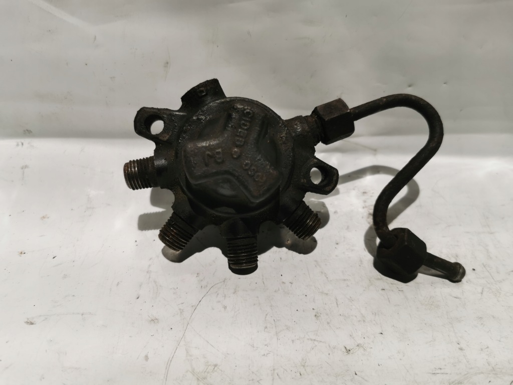 Купити Молдинг розподільник пального renault 1.5 dci 8200057345 8200057232