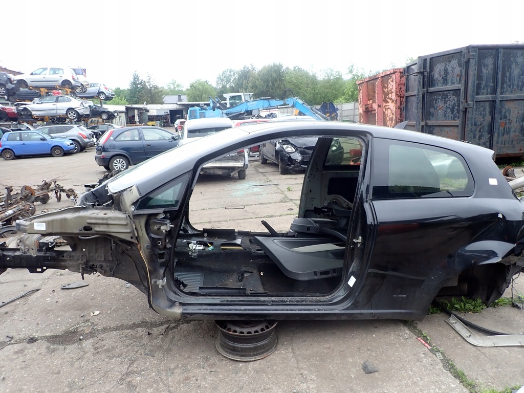 фото №1, Grande punto 3d чверть поріг лівий блок двигуна крила