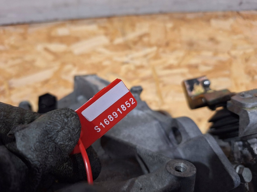 фото №8, Коробка передач передач 46524935 fiat grande punto 1.4 16v 06-