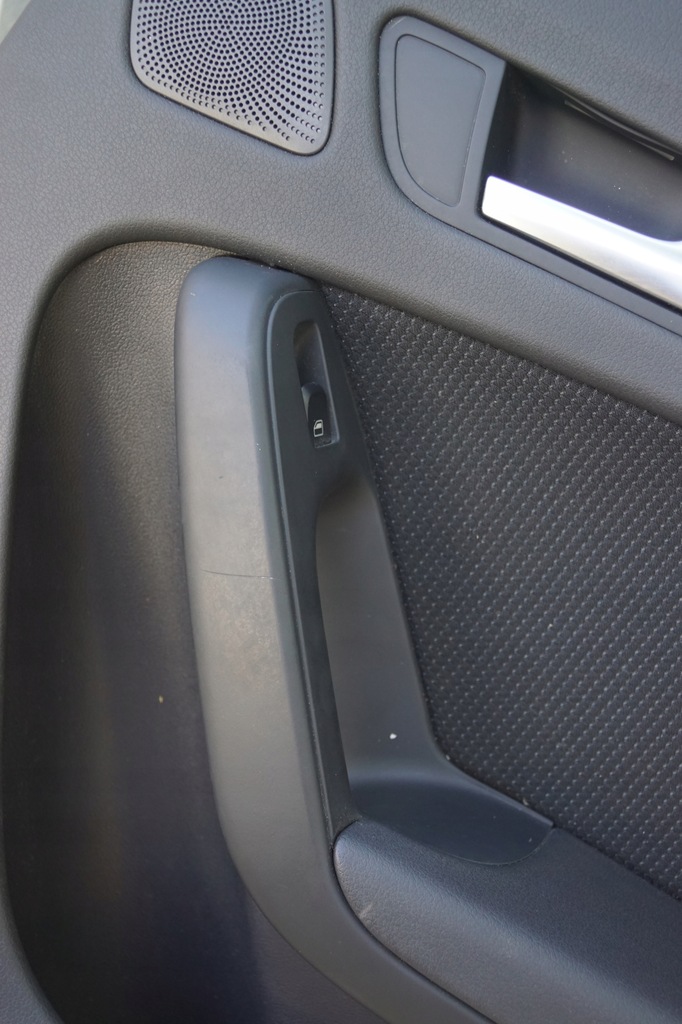 фото №11, Обшивка дверь правый задняя audi a4 b8 s-line