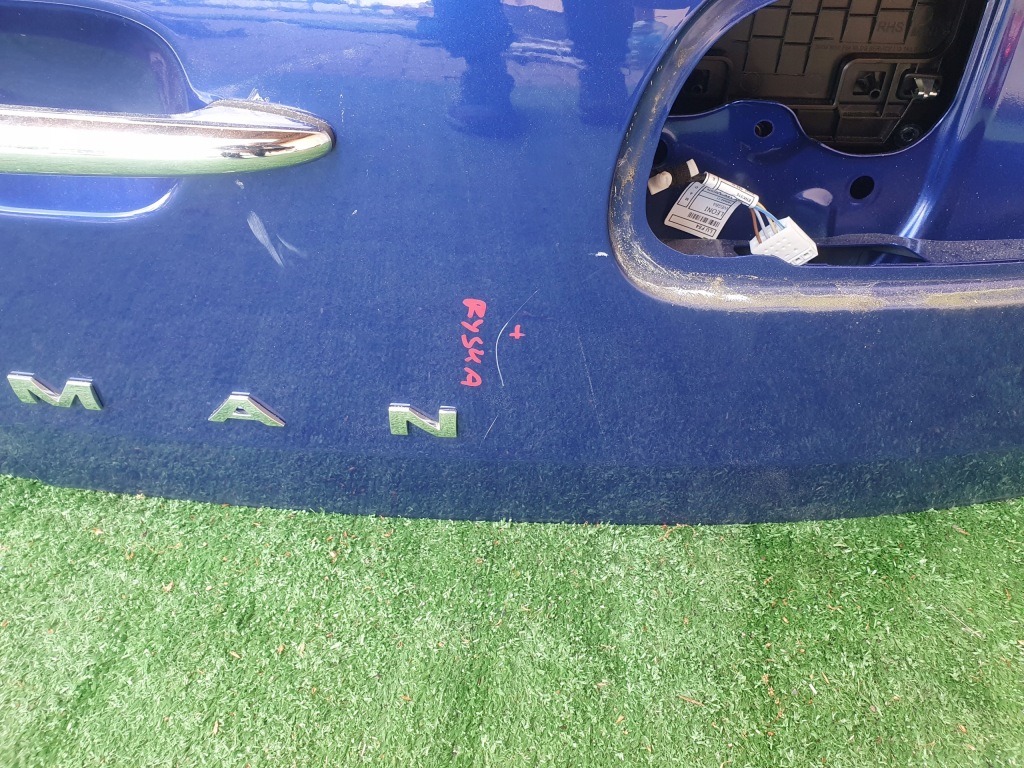 Дверь mini f54 цвет b62 в Украине