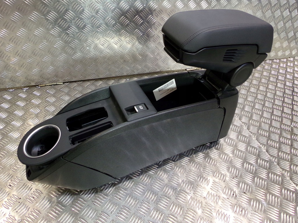 фото №9, Bmw i3 тунель середній підлокітник шкіра різні