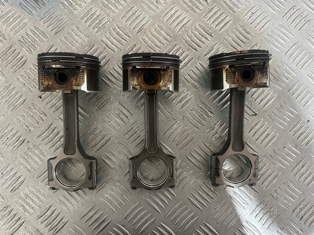 фото №1, Nissan note ii e12 1.2 hr12 поршень шатун 61tyś km!!