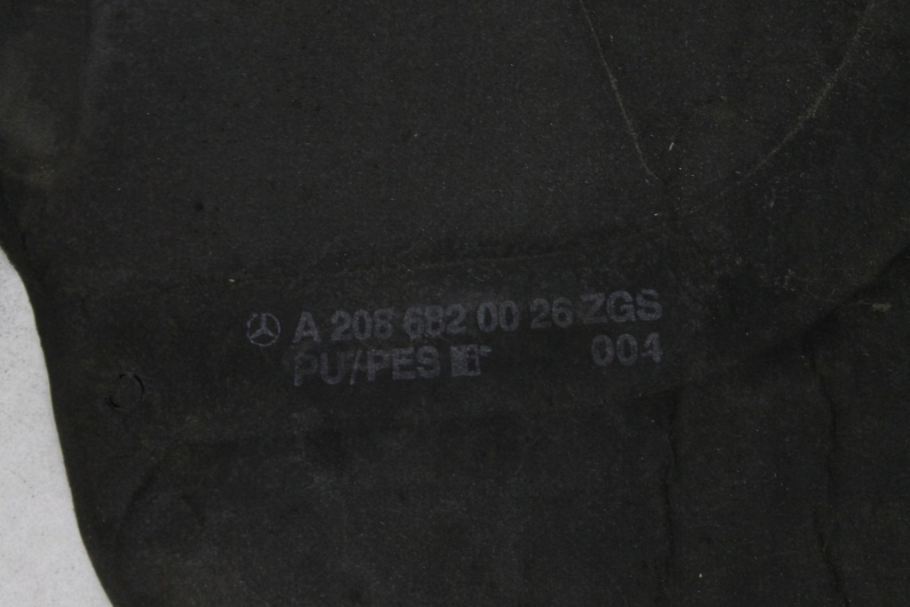 Купити Шумоізоляція капот + кліпси mercedes clk w208 1997r-