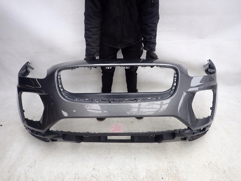 фото №1, Jaguar e-pace r-dynamic 17-24 бампер перед передній pdc