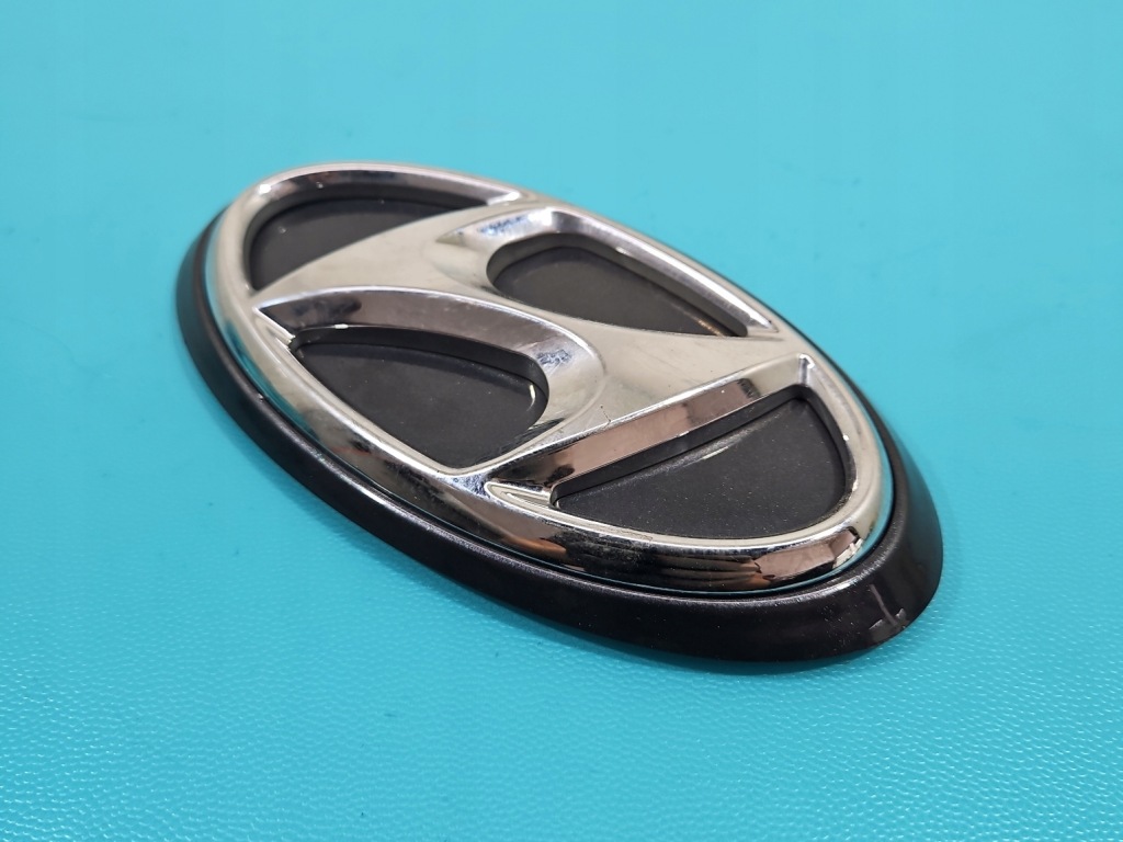 фото №1, Решётка радиатора эмблема задняя hyundai i30 iii 2016-