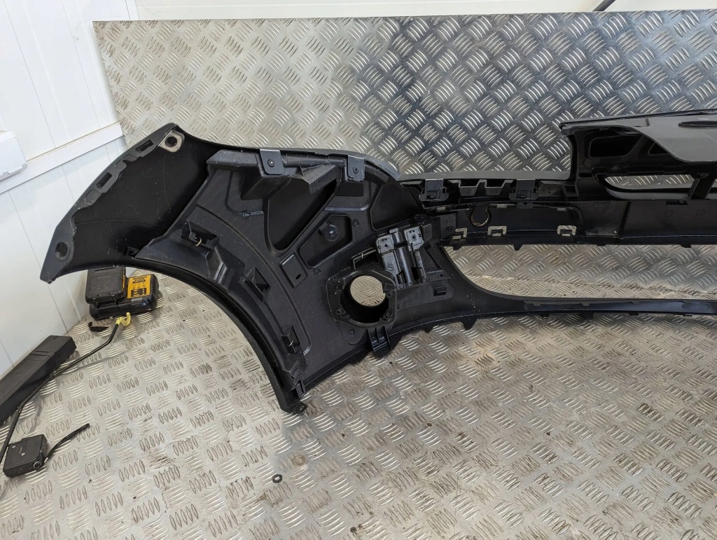 Renault megane iii 2008-2012 бампер перед передний Киев