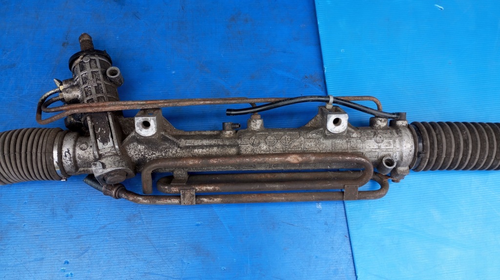 Рейка рульова трансмісія кермова eu bmw 3 e36 кабріолет  7852501 1.7 Зі Шроту