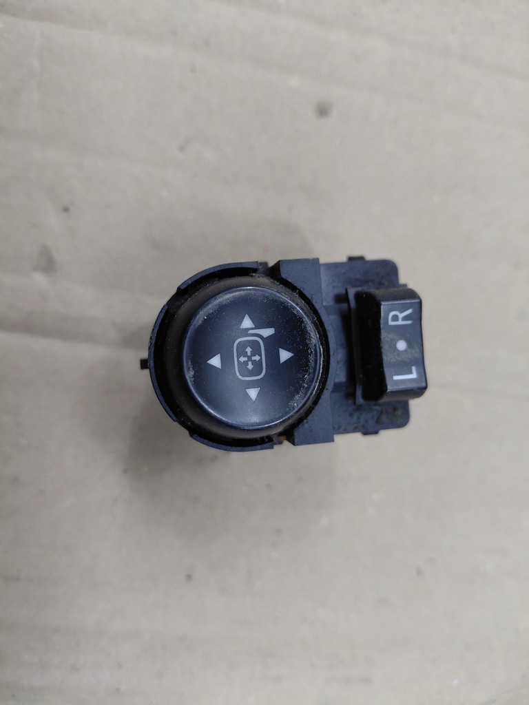 фото №1, Opel astra k v кнопка перемикач регулювання дзеркал
