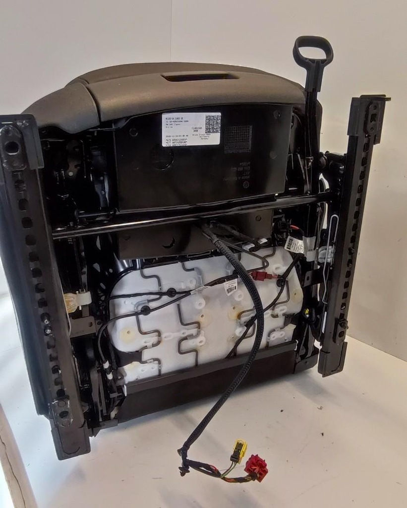 фото №13, Vw tiguan ii сиденья заднее сиденье r-line подогрев