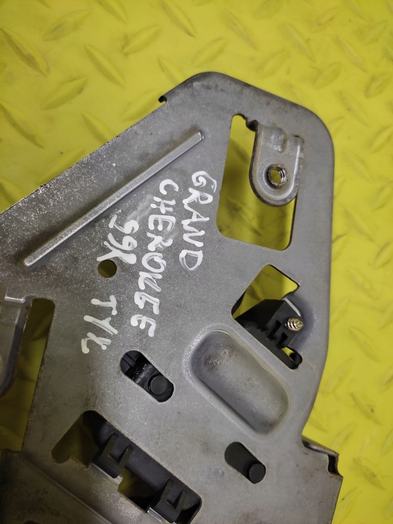 фото №6, Jeep grand cherokee замок задній кришки багажника