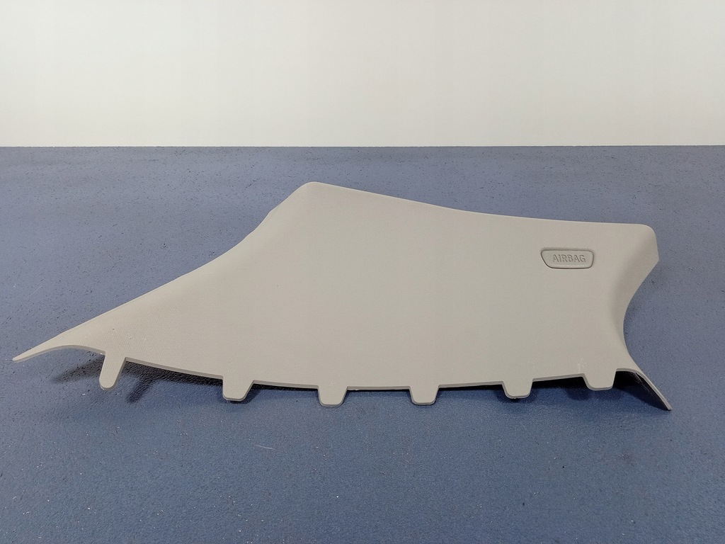 фото №1, Bmw 1 f40 обшивка защита стойка задняя левая 7444553