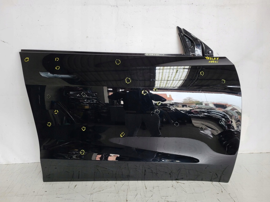 Купити Tesla model y 20- двері праве передні перед