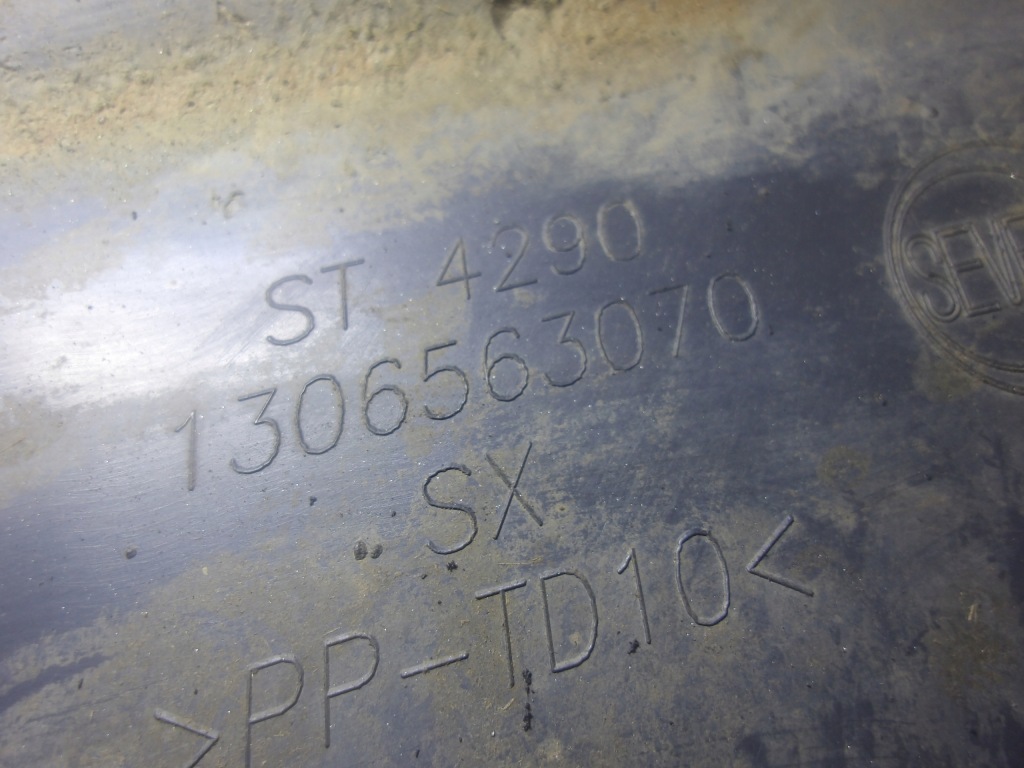 Уголок бампера левая перед citroen jumper 2 2.2hdi 2007r Цена