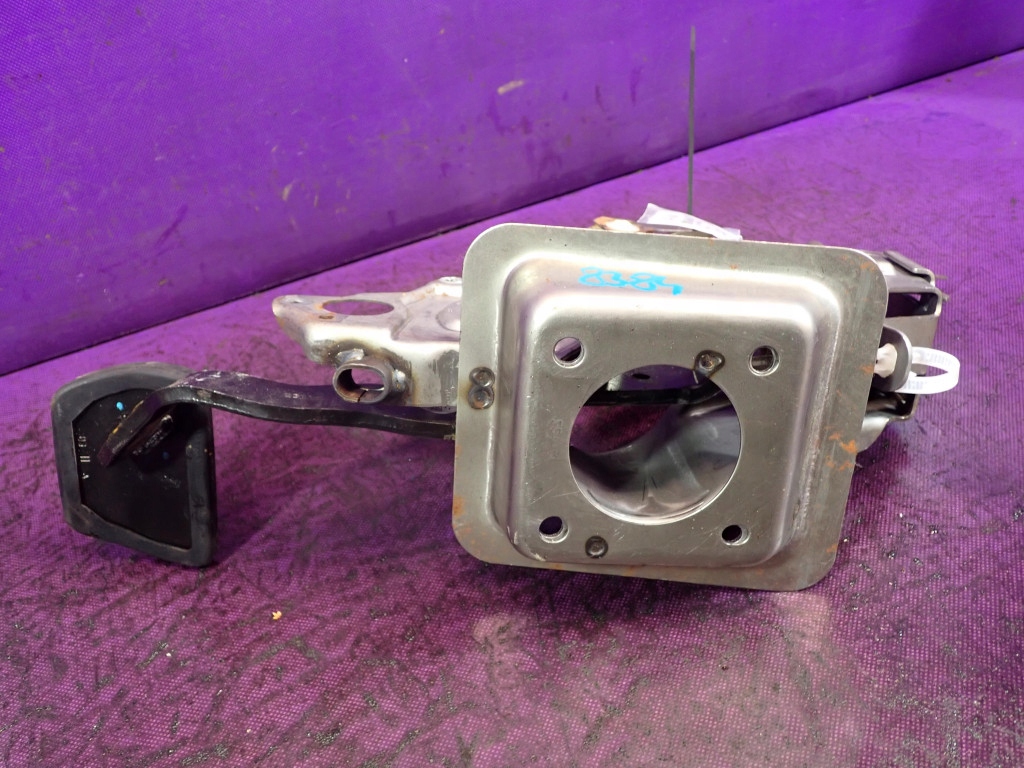 фото №5, Nissan micra k13 10-13 1.2 педаль тормоза датчики автоматическая коробка передач 1106111