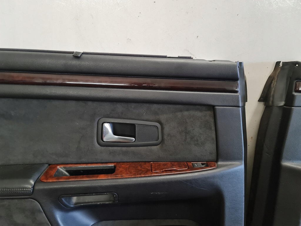 фото №9, Обшивка обшивки задняя шторки soul audi a8 d2 long