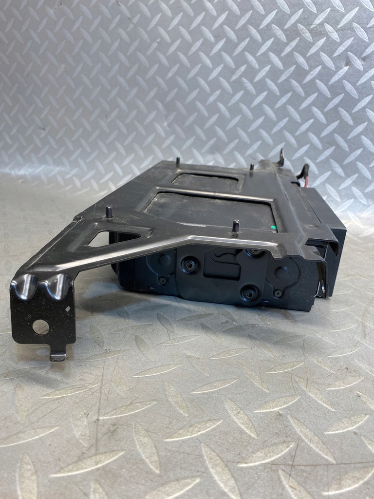 фото №7, Чейнджер дисков porsche оригинальный номер 7l5035111c