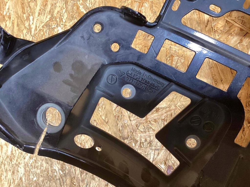 фото №9, Крыло перед передний левый porsche panamera 971 цвет: 041 1