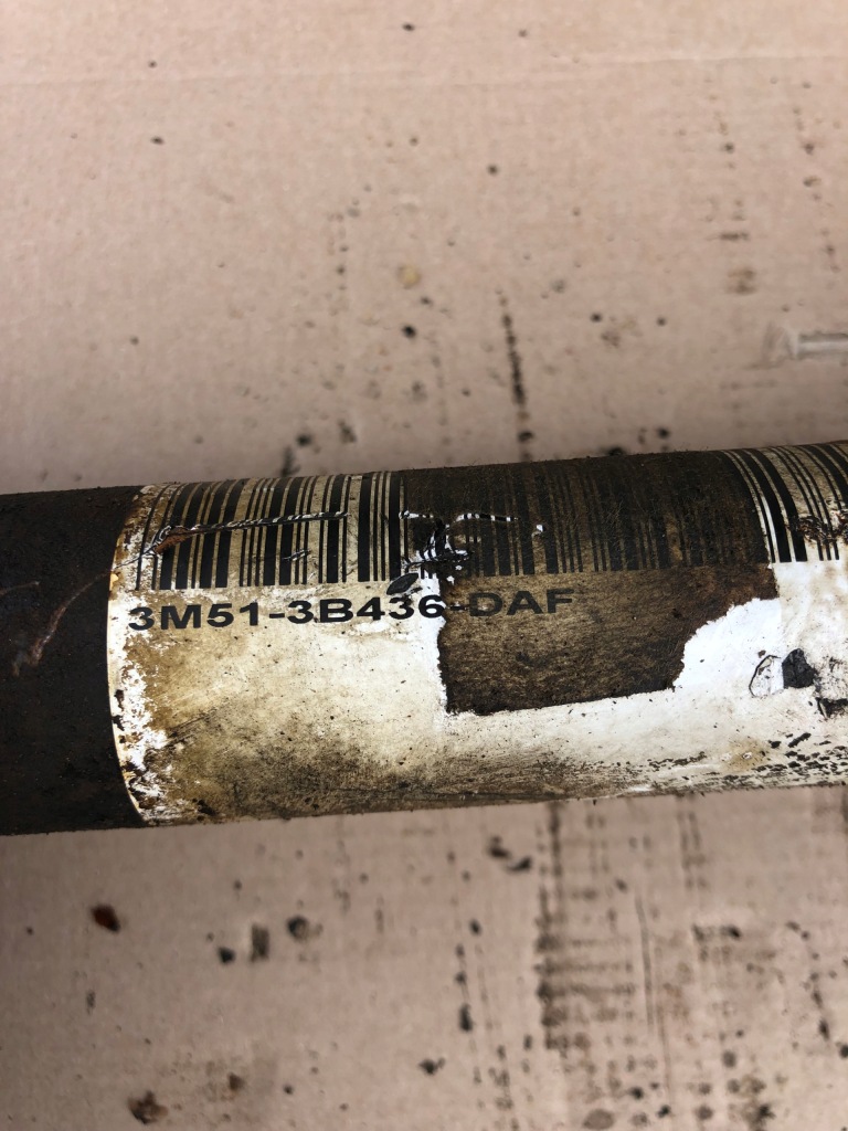 Приводной вал правая ford focus mk2 3m51-3b436-daf в Украине