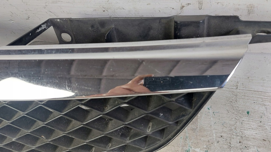 фото №2, Mazda premacy - решётка радиатора решётка радиатора / c14550712