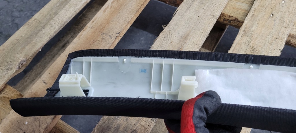 фото №10, A3 8v lift s3 защита стойка правая потолочный sline czarna 8v5867234a