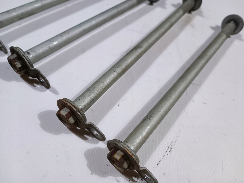 фото №5, Болти болт підрамник підрамник балка corvette c5