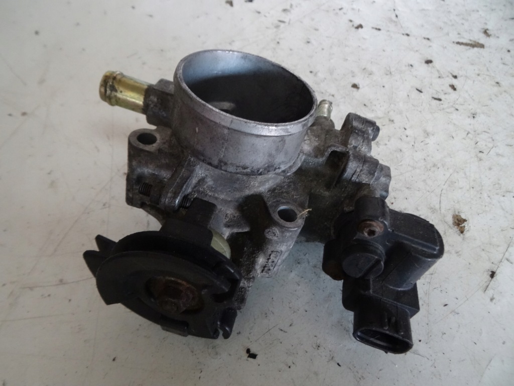 фото №1, Дроссельная заслонка toyota corolla 198500-1071