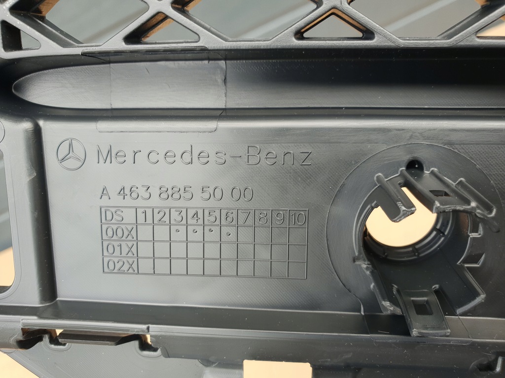 фото №8, Mercedes g klasa w463 решітка бампера середня