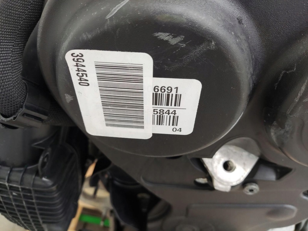 Двигатель комплектный  форсунки турбина volvo v40 2 рестайлинг  1.5 t turbo b4154t5 Оригинал