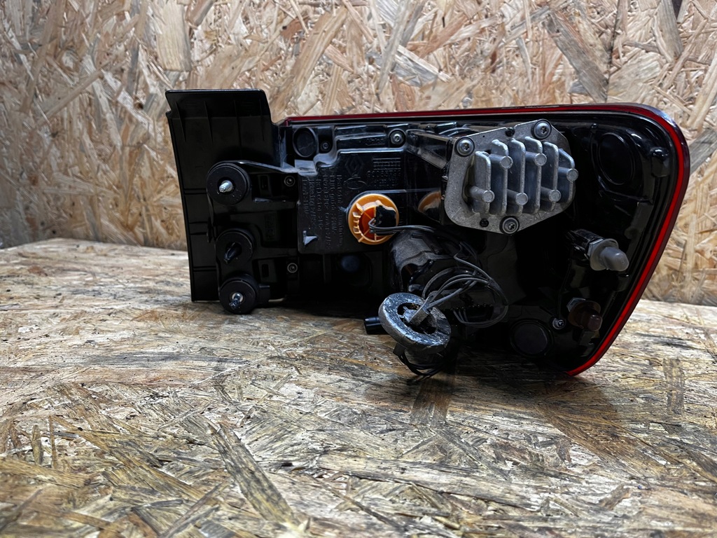 фото №5, Лампа задня ліва renault koleos ii 265554226r