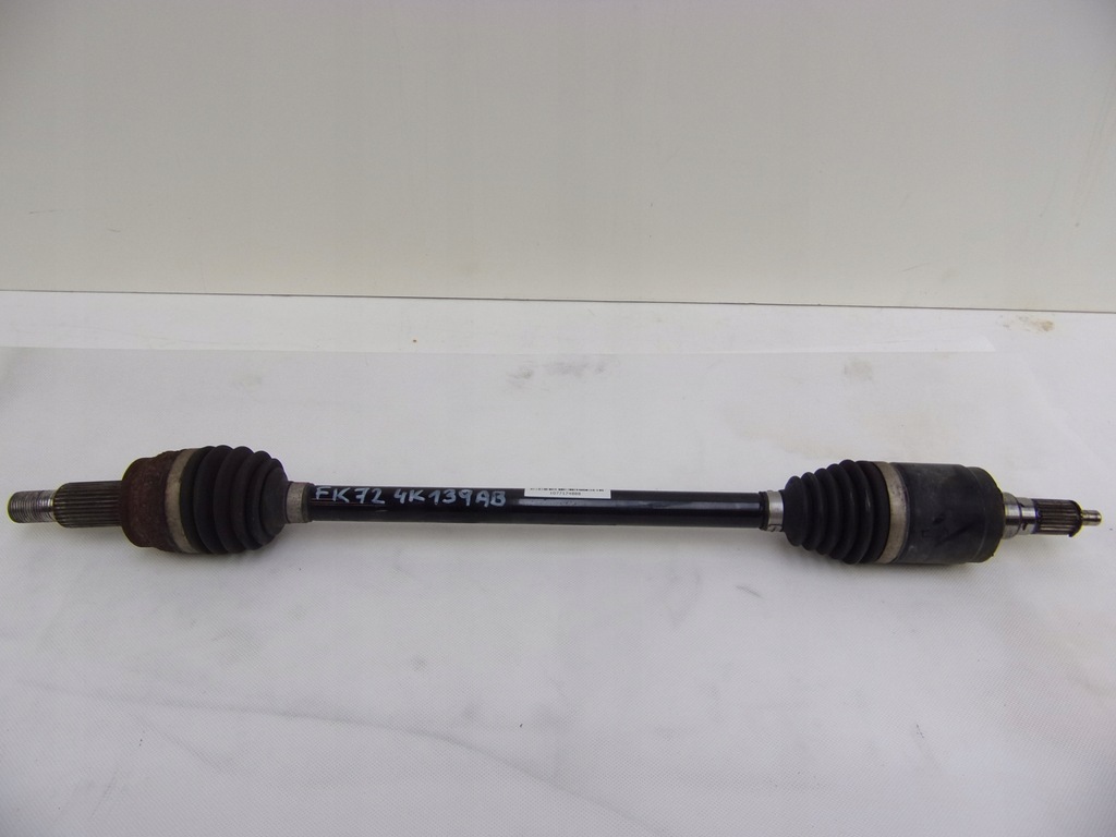 фото №1, Jaguar e-pace 2.0d приводной вал левая задняя