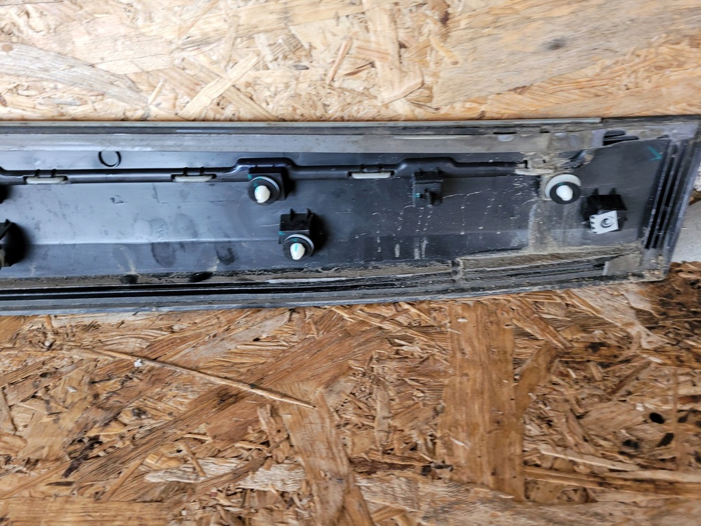 фото №8, Молдинг двері лівий перед mg zs p10360762