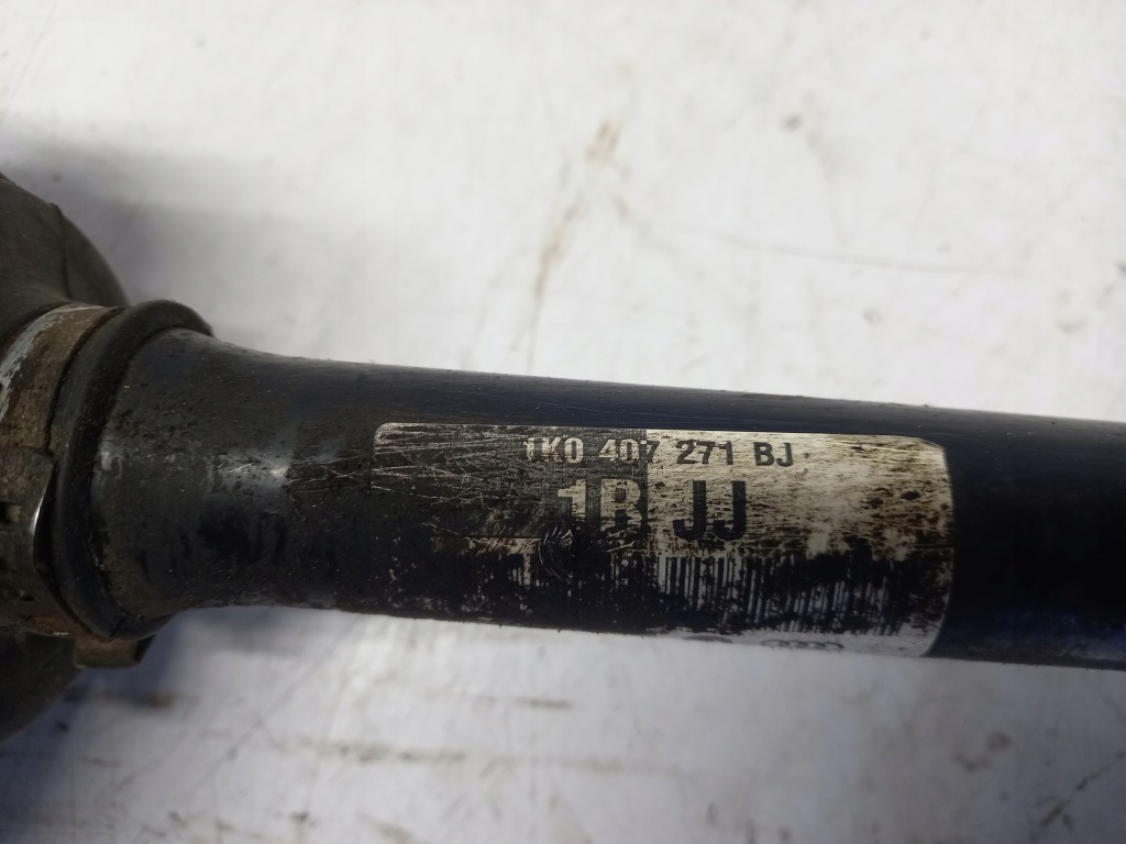 Приводной вал półośka левая skoda octavia 2 2.0 tdi 1k0407271bj в Украине