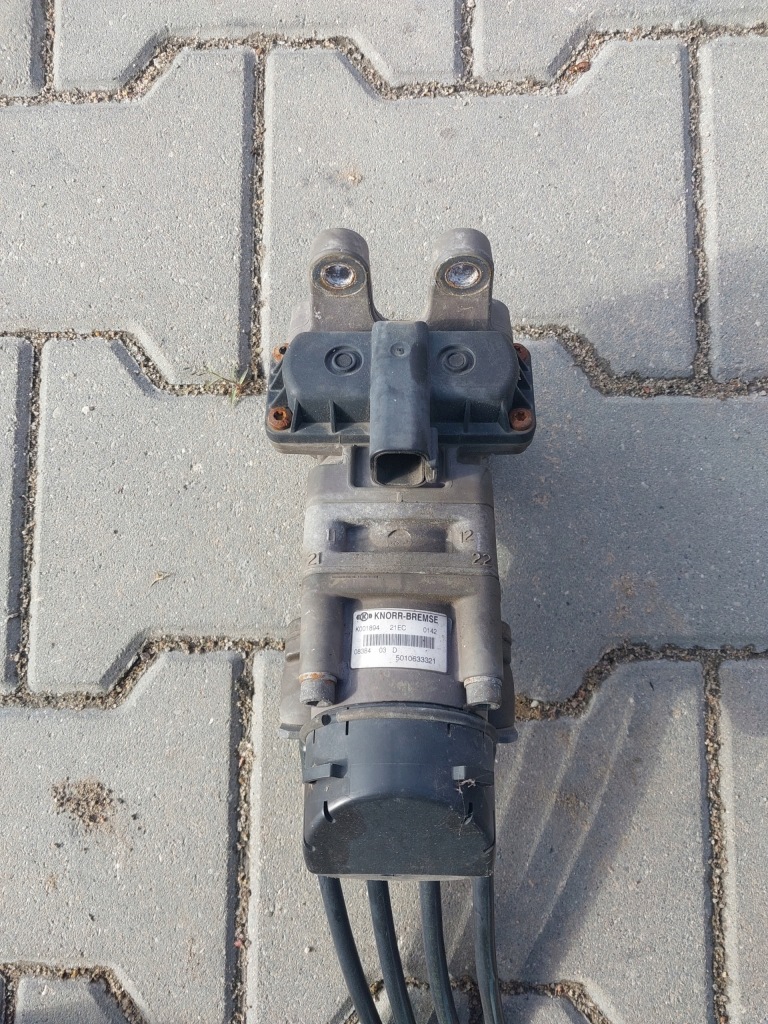 Купить Клапан главный под педаль тормоза renault premium dxi