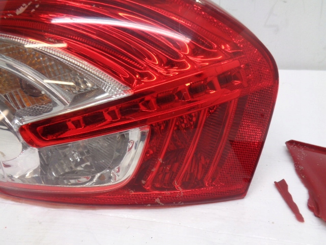 фото №5, Peugeot 208 лампа левая задняя задняя