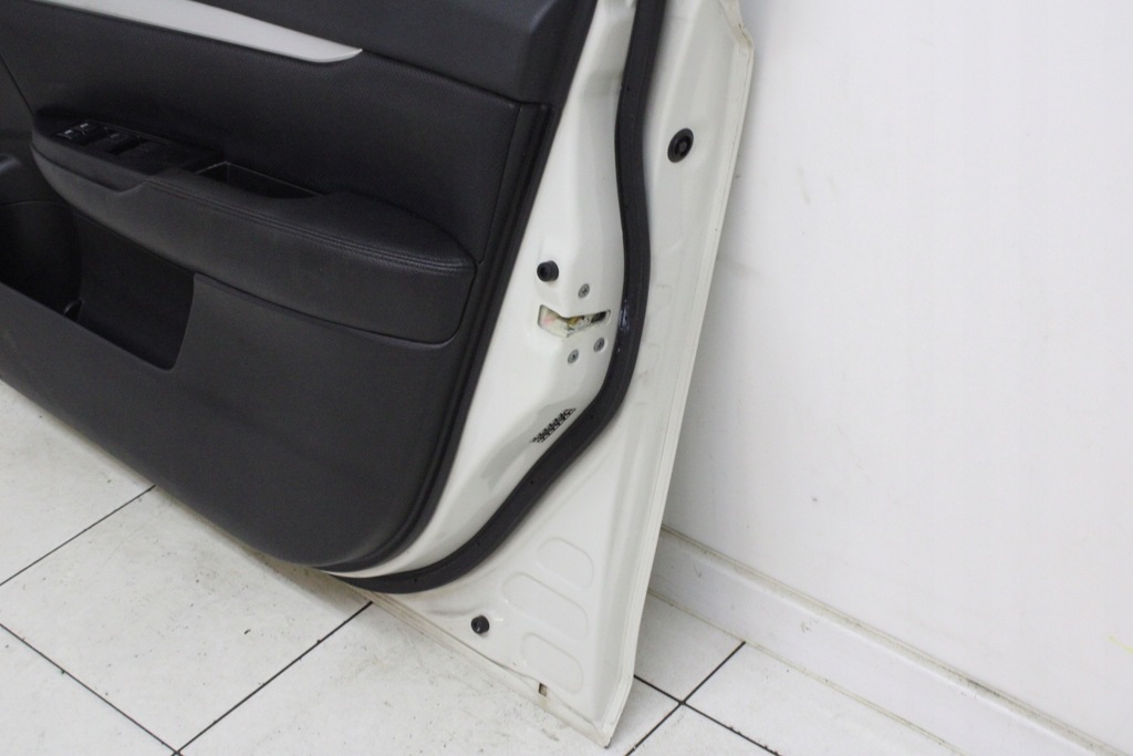 фото №11, Subaru outback iv 09r- дверь правое передние правый перед 37j