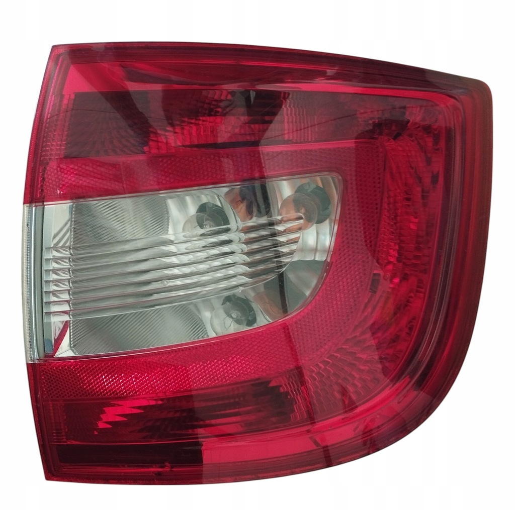 фото №1, Лампа правая задняя правый задняя skoda rapid 5jh.945.096