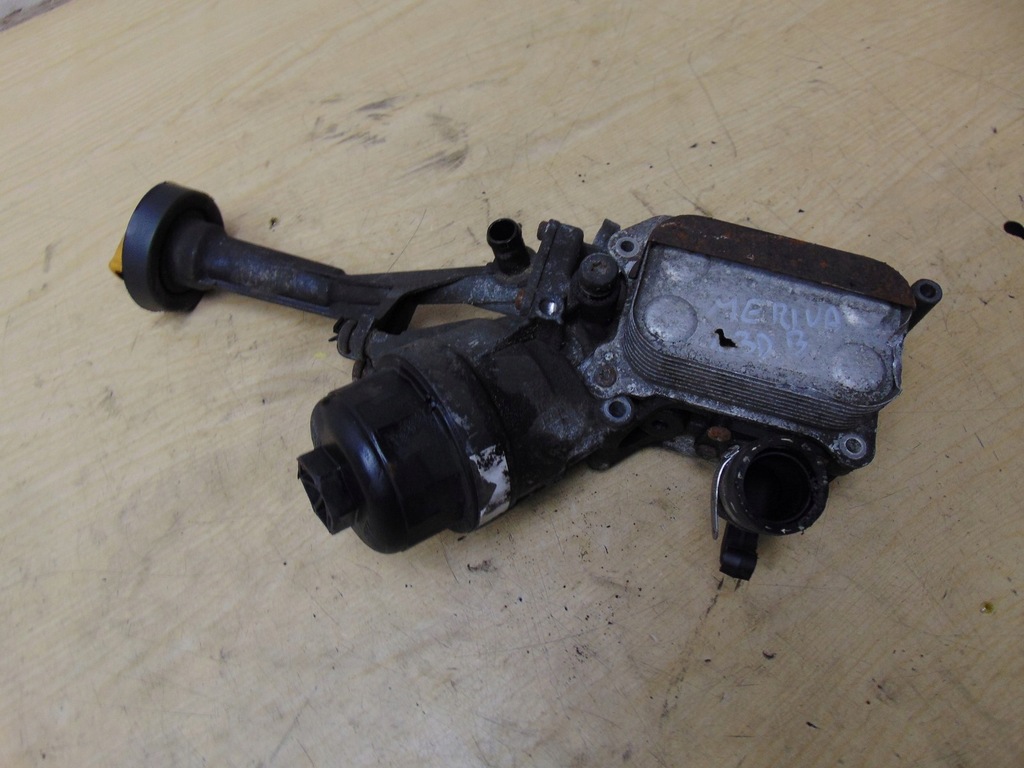 фото №1, Радіатор оливи основа фільтра meriva b 1.3cdti