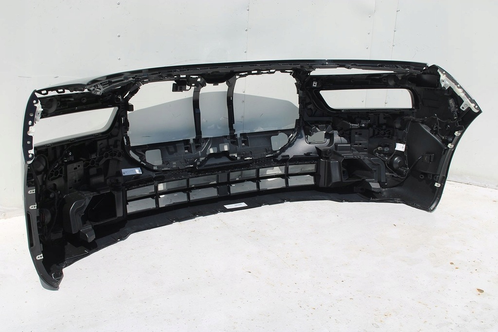 фото №10, Bmw 7 g70 бампер передний перед 475 black-sapphire