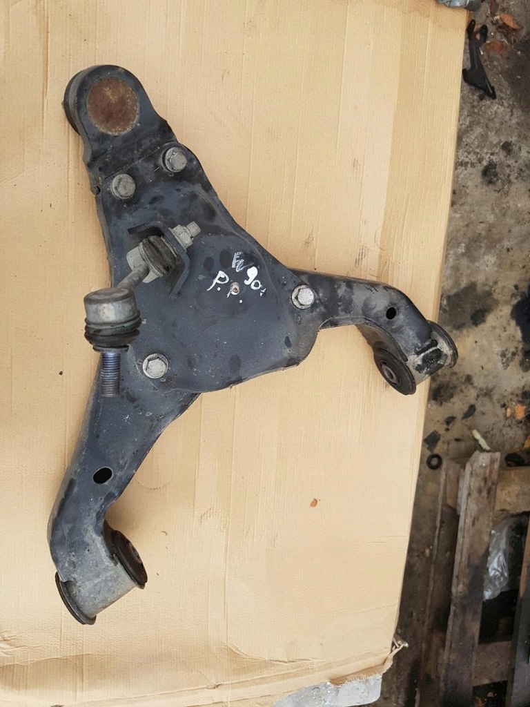 фото №1, Важіль правий перед mercedes sprinter w907