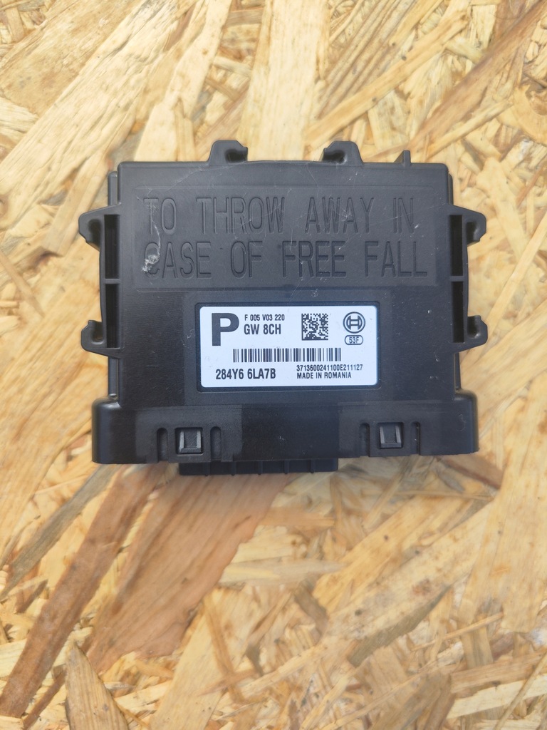 фото №1, Модуль блок управления renault clio v 284y66la7b