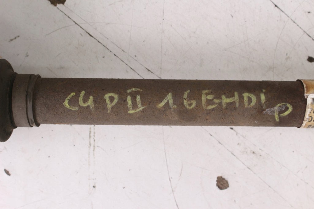 Приводной вал правая длинная 9677916180 citroen c4 picasso 2 1.6 e-hdi в Украине